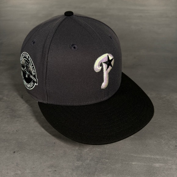 Hat Club Philadelphia Phillies New Era Cap 7 1/4 Gray Black Iridescent Pink RARE